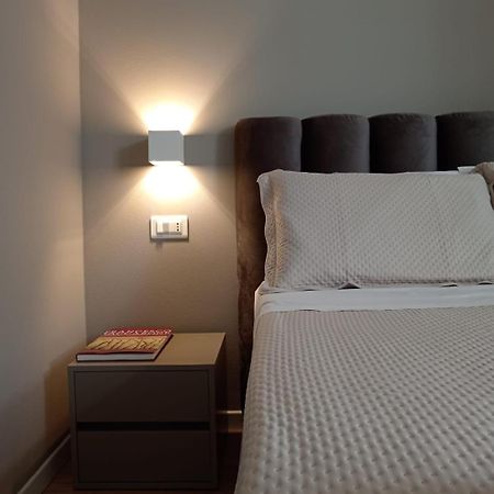 Indipendence Home La Spezia Kültér fotó