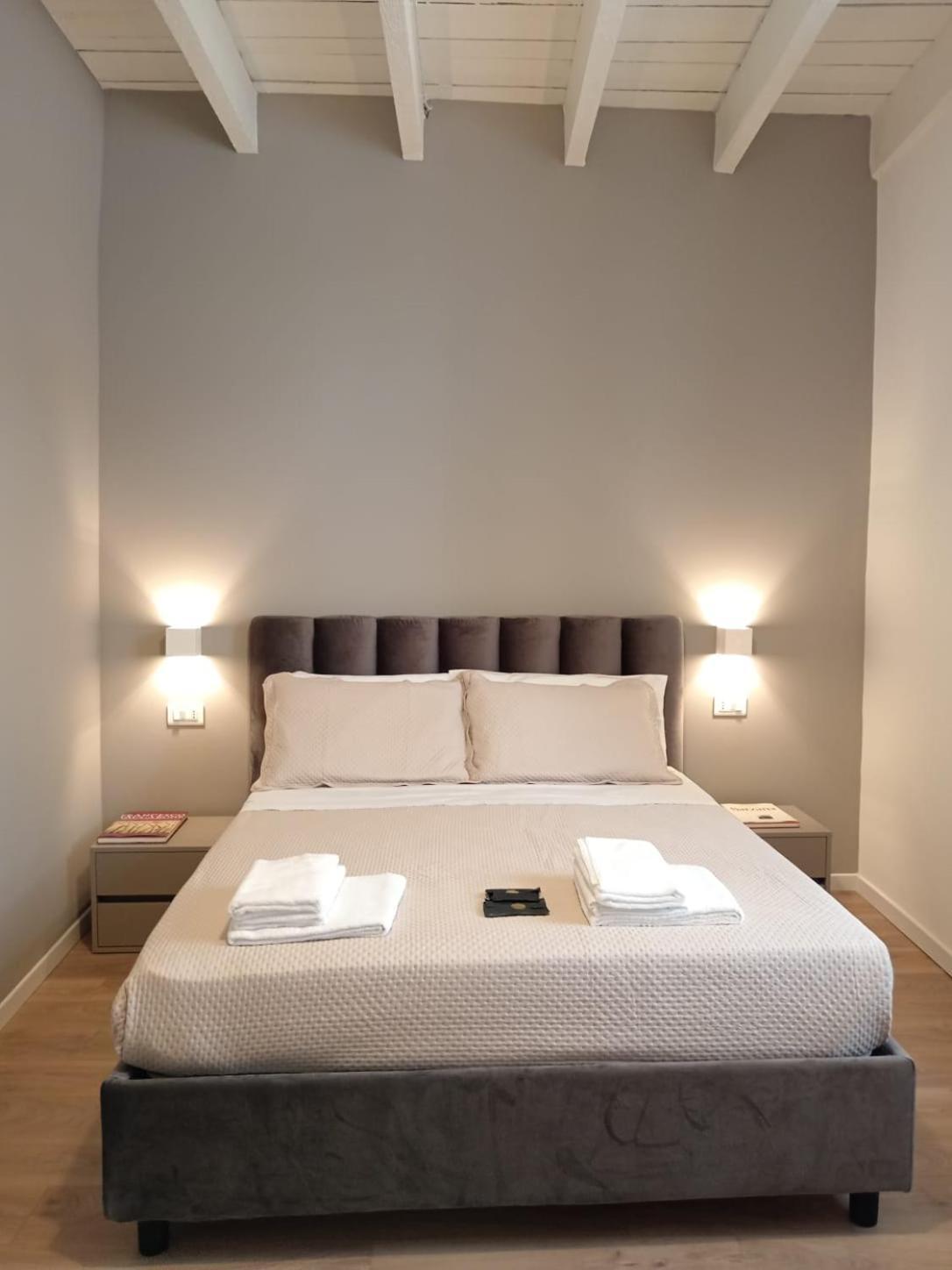 Indipendence Home La Spezia Kültér fotó